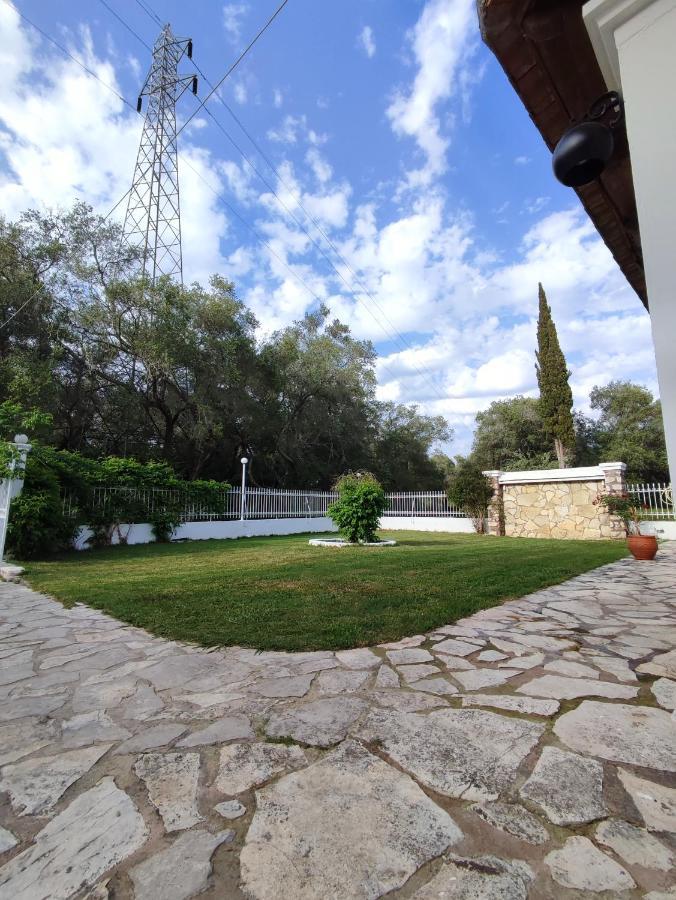 Villa Areti Lefkimmi  Ngoại thất bức ảnh